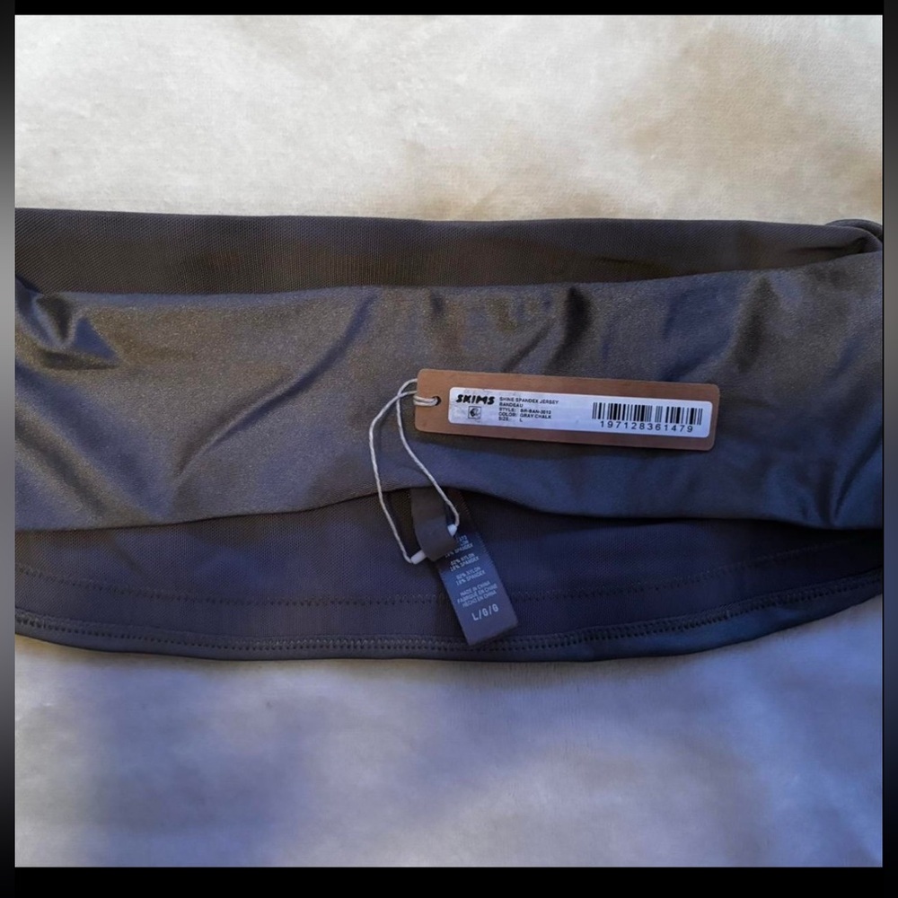 Skims shine spandex jersey bandeau color gray chalk nwt size large